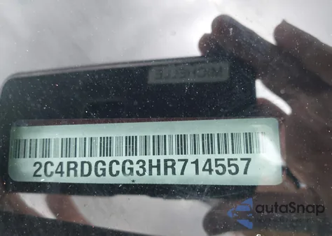 2017 Dodge Grand Caravan Sxt z USA, uszkodzony, nr VIN 2C4RDGCG3HR714557